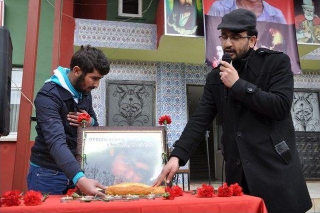 Cemevinde Berkin Elvan İ&ccedil;in Lokma Dağıtıldı 1