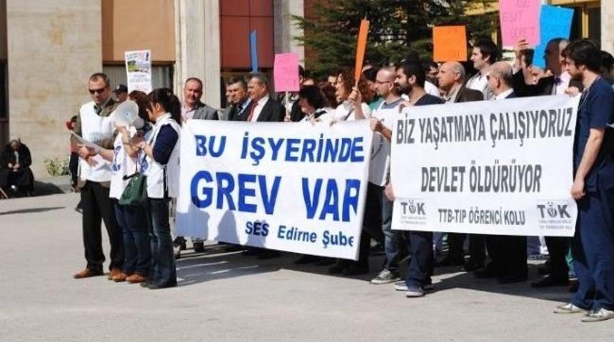 Sağlık Sendikalarının Tıp Bayramı Tepkisi