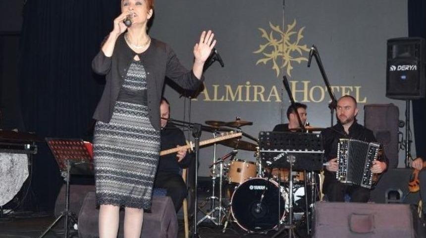 Tıp Bayramında Dr. İsmail Fakı &Ouml;d&uuml;lleri Dağıtıldı