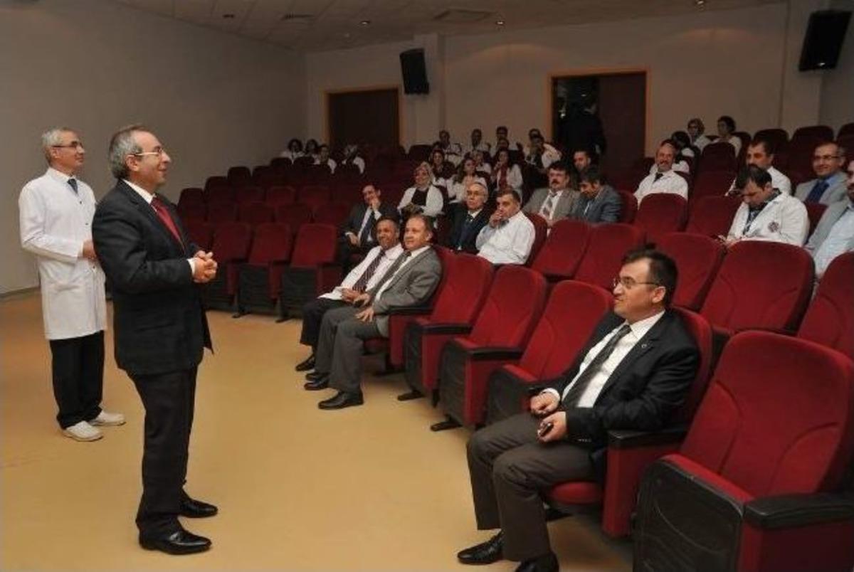 Yy&uuml;&rsquo; De 14 Mart D&uuml;nya Tıp Bayramı D&uuml;zenlenen Etkinlikle Kutlandı