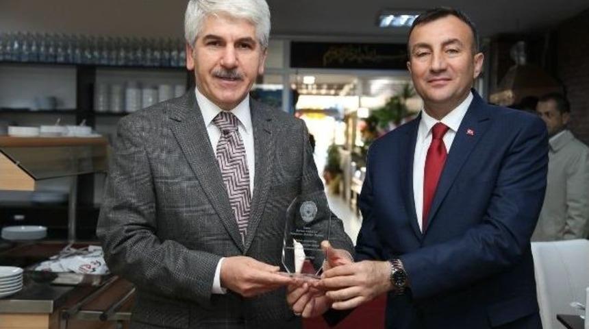 Başkan Sakallı Zabıta &Ccedil;alışanları İle Kahvaltıda