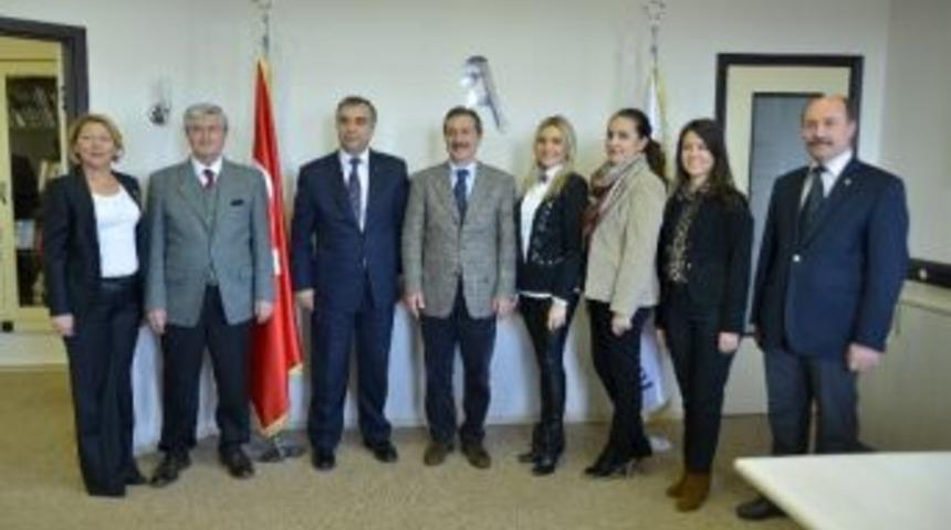 Başkan Ata&ccedil; Atayurt Okullarını Ziyaret Etti