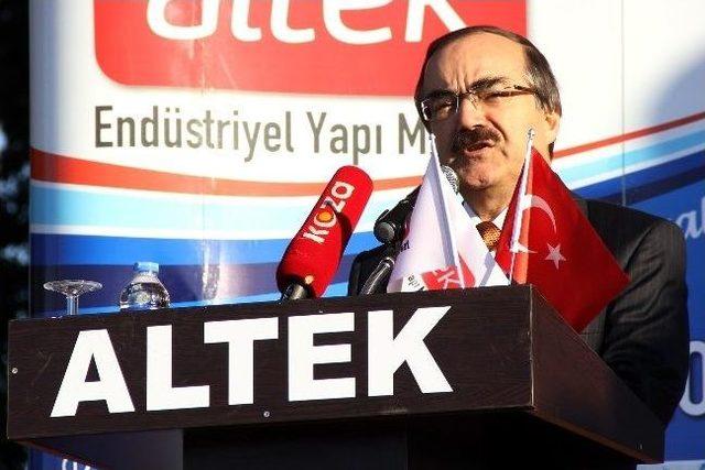 Bakan &Ccedil;elik, Altek&rsquo;in A&ccedil;ılışını Yaptı 2