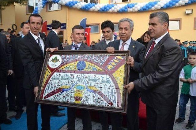 Arın&ccedil;, Boyalıca Spor Tesislerini A&ccedil;tı 2