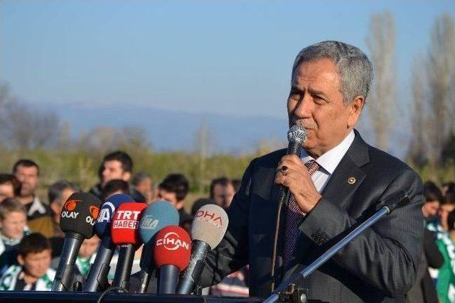 Arın&ccedil;, Boyalıca Spor Tesislerini A&ccedil;tı 3