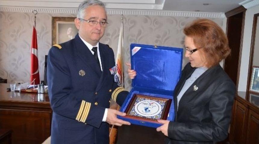 Fransız Donanması'ndan Marmaris &Ccedil;ıkarması