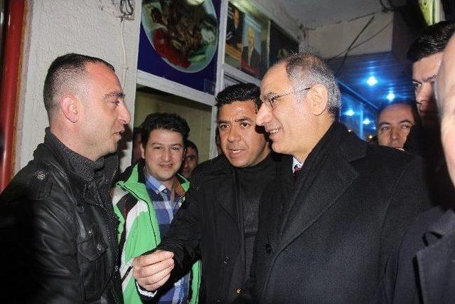 Bakan Ala, Aziziye İl&ccedil;esinde Esnaf Ziyaretinde Bulundu 1