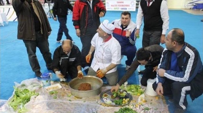 T&uuml;rkiye Okullararası Yıldızlar Ve Gen&ccedil;ler Halter Şampiyonası&rsquo;nın A&ccedil;ılış Seremonisi Yapıldı