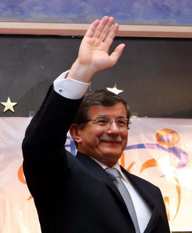 Dışişleri Bakanı Davutoğlu, Van da: 2