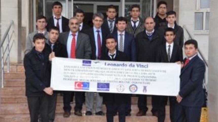 Şanlıurfalı &Ouml;ğrenciler, Almanya Yolcusu