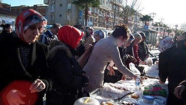 Didim’de Öğrenciler Yararına Kermes Düzenlendi