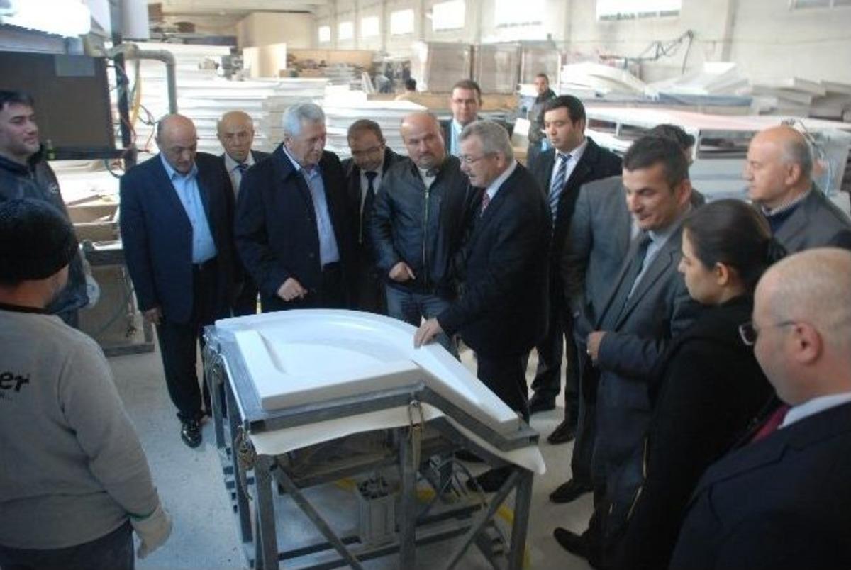 G&uuml;lşen Osb&rsquo;de Sanayicileri Ve &Ccedil;alışanları Ziyaret Etti
