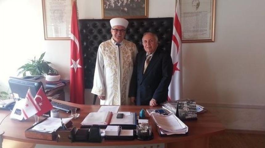 Tarih&ccedil;i Yazar Erol Sevim&rsquo;den Anlamlı Ziyaret