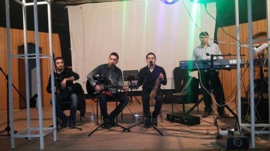 Hisarcık Myo &Ouml;ğrencilerinin Karadeniz Gecesi