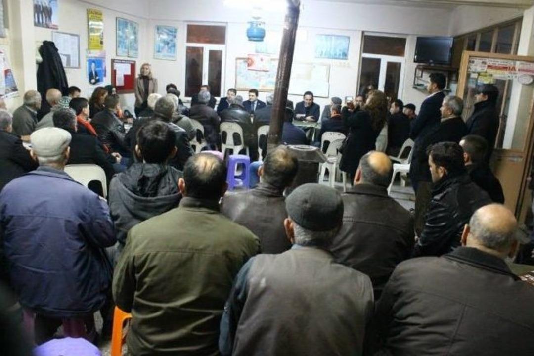 İl Genel Meclisi Adayları K&ouml;y Ziyaretlerinde