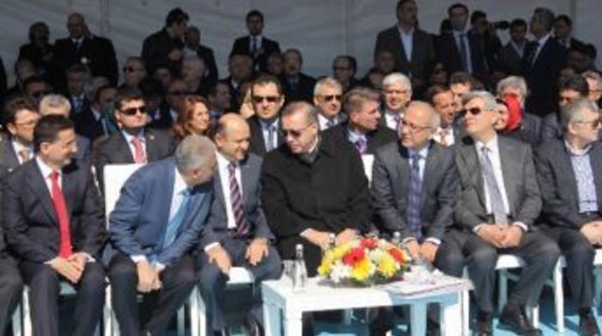 Başbakan Erdoğan, İzmit K&ouml;rfez K&ouml;pr&uuml;s&uuml; Ayağı Keson Batırma T&ouml;renine Katıldı