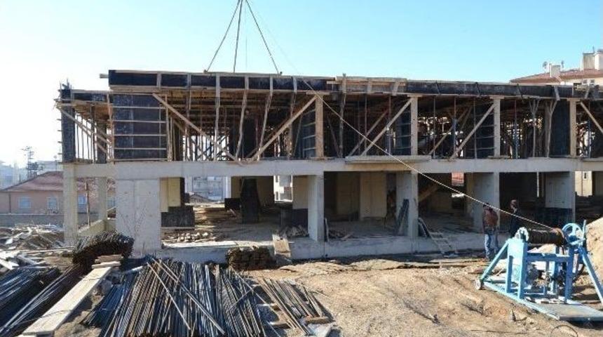 Kulu&rsquo;da İnşaattan Demir Hırsızlığı