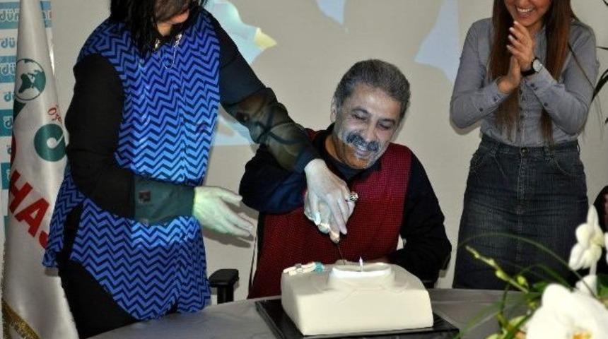 &Ouml;zel D&uuml;nyam Hastanesi&rsquo;nde S&uuml;rpriz Doğum G&uuml;n&uuml;