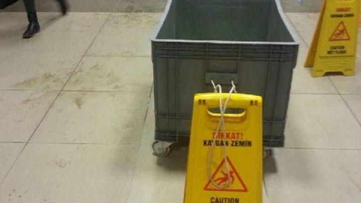 İstanbul metrosunda kovalı önlem
