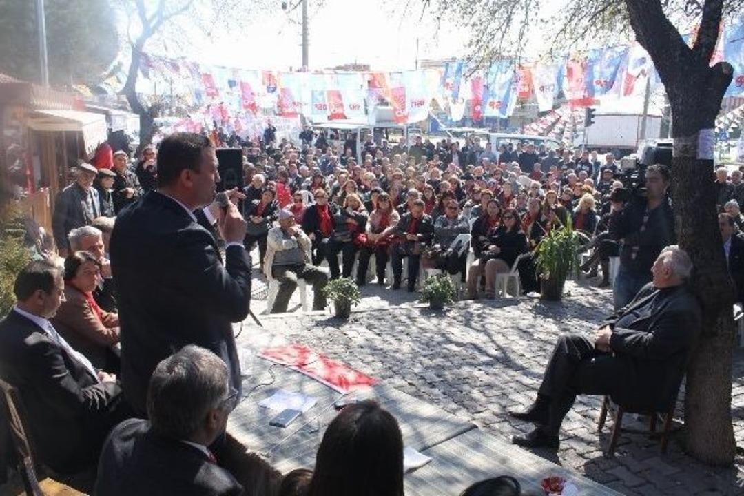 Yenişakran&rsquo;da Eroğlu&rsquo;na B&uuml;y&uuml;k Karşılama