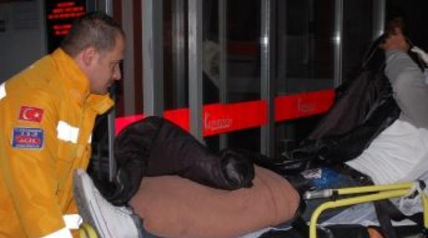 Eşiyle Barışmak İ&ccedil;in Gitti, Dayak Yedi