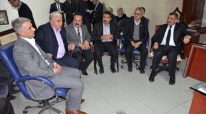 G&uuml;rkan: &ldquo;esnafın Sorunuyla Yakından İlgileneceğiz&rdquo;