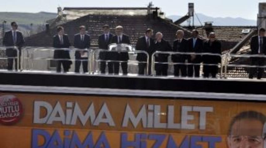 Enerji Ve Tabii Kaynaklar Bakanı Taner Yıldız: