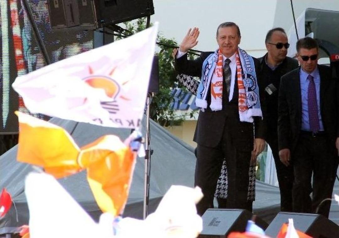 Başbakan Erdoğan, Partisinin D&uuml;zenlediği Mitingde Adanalılara Seslendi