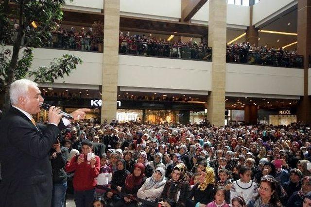 Alışveriş Merkezinde Nihat Hatipoğlu İzdihamı 1