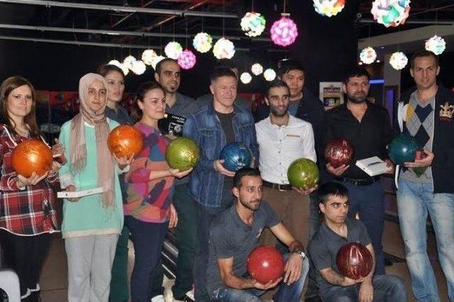 Beylikd&uuml;z&uuml;&rsquo;nde Bowling Turnuvası Yapıldı 1