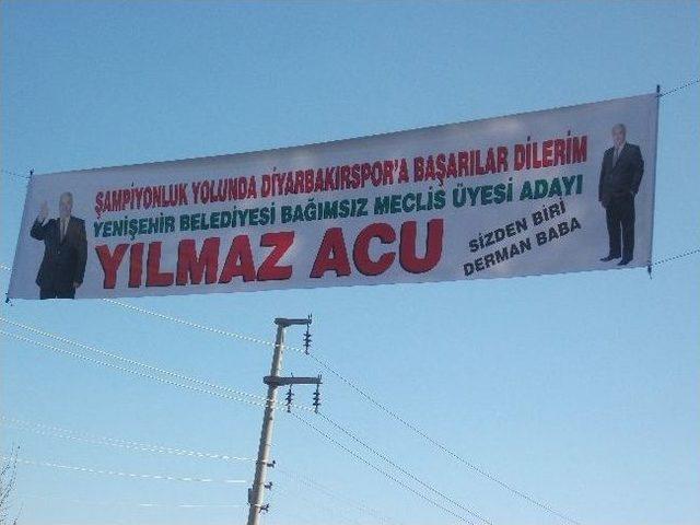 Dermanbaba Pankartlarının İndirilmesine Tepkili 1