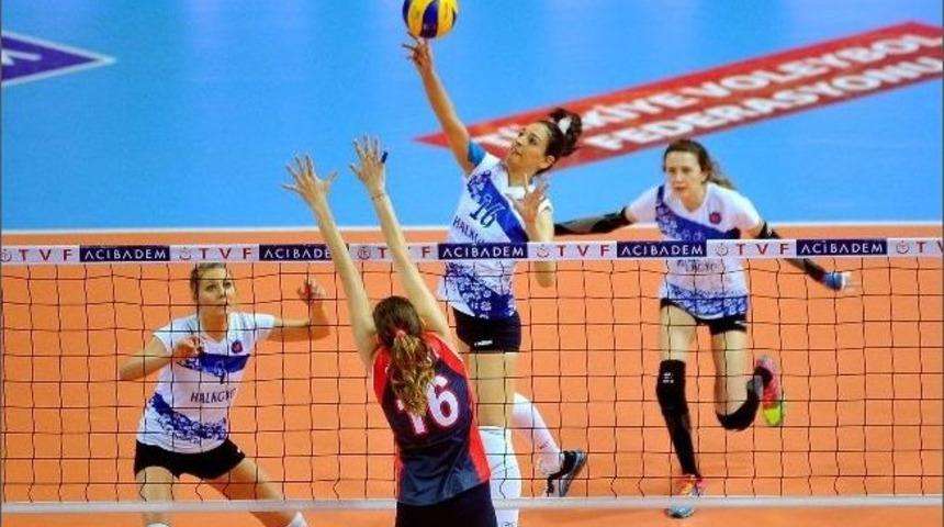 Acıbadem Bayanlar Voleybol Ligi
