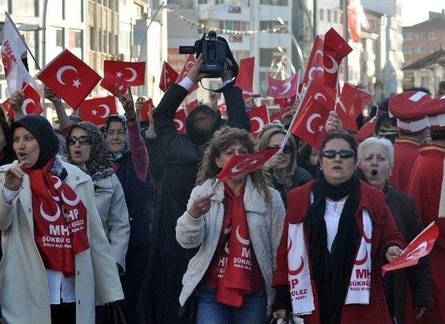 Mhp’den Konser Öncesi Zafer Yürüyüşü