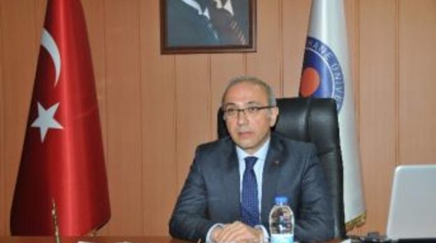 Bakan L&uuml;tfi Elvan G&uuml;m&uuml;şhane&rsquo;de