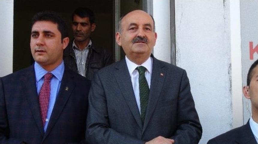 Bakan M&uuml;ezzinoğlu: &ldquo;ak Parti 11 Yıldır İktidarda Olmasına Rağmen Her Ge&ccedil;en G&uuml;n G&uuml;&ccedil;leniyor&rdquo;