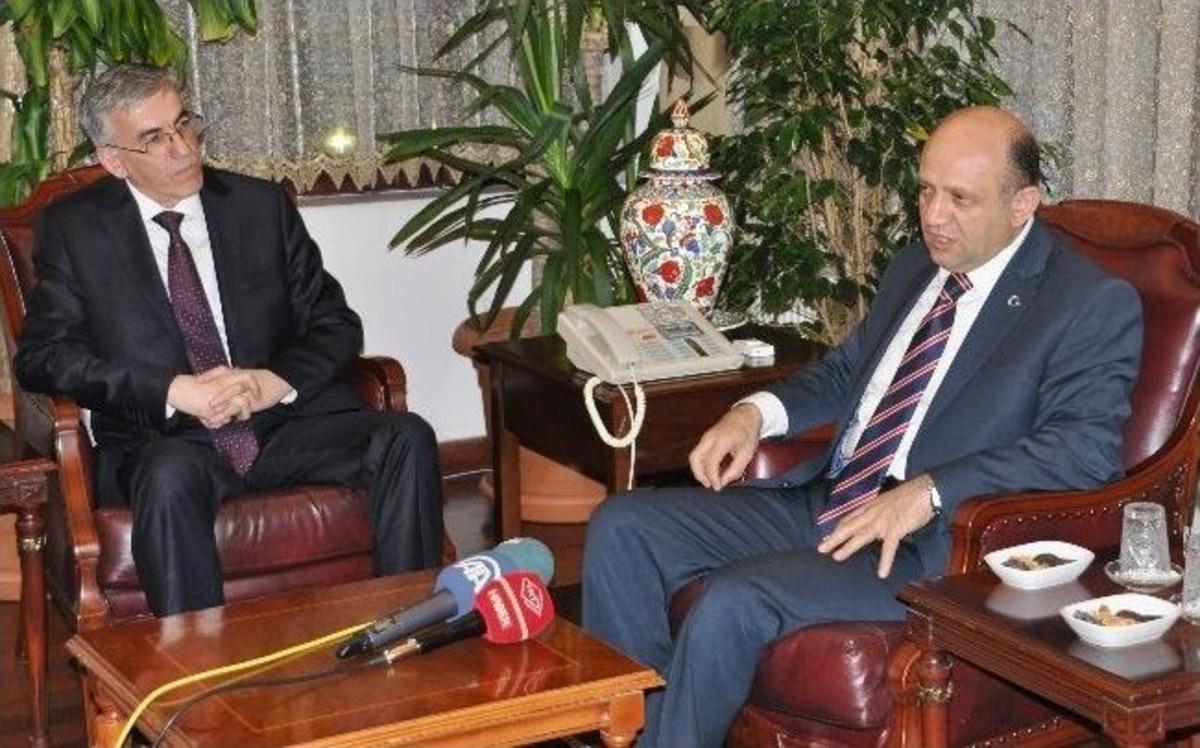 Bilim Sanayi Ve Teknoloji Bakanı Işık Aksaray&rsquo;da