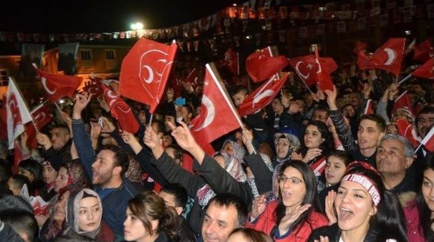 Mhp Genel Başkanı Bah&ccedil;eli Gen&ccedil;leri Uyardı