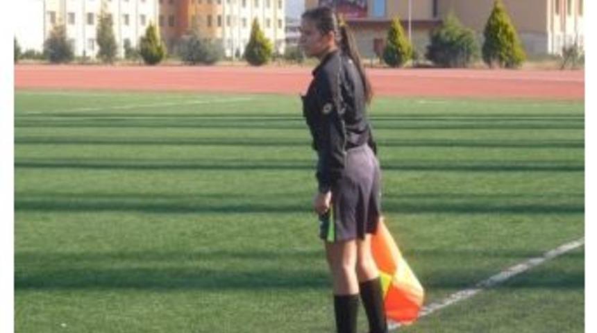 Bayan Hakem Kadına Şiddetten Dert Yandı