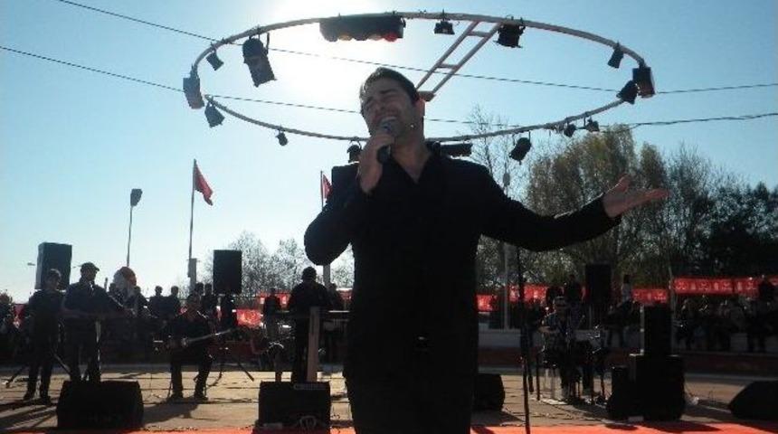 Tekirdağ&rsquo;da Atilla Taş Konseri