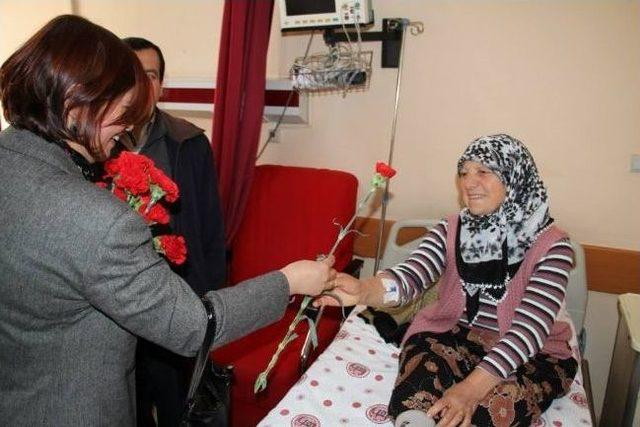 Başkan Kertiş Sağlık Emek&ccedil;ilerini Ve Doktorları Unutmadı 3