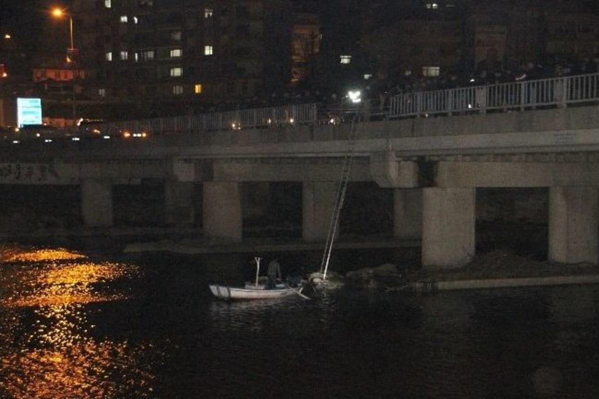 Liseli Gen&ccedil; K&ouml;pr&uuml;den &Ouml;l&uuml;me U&ccedil;tu