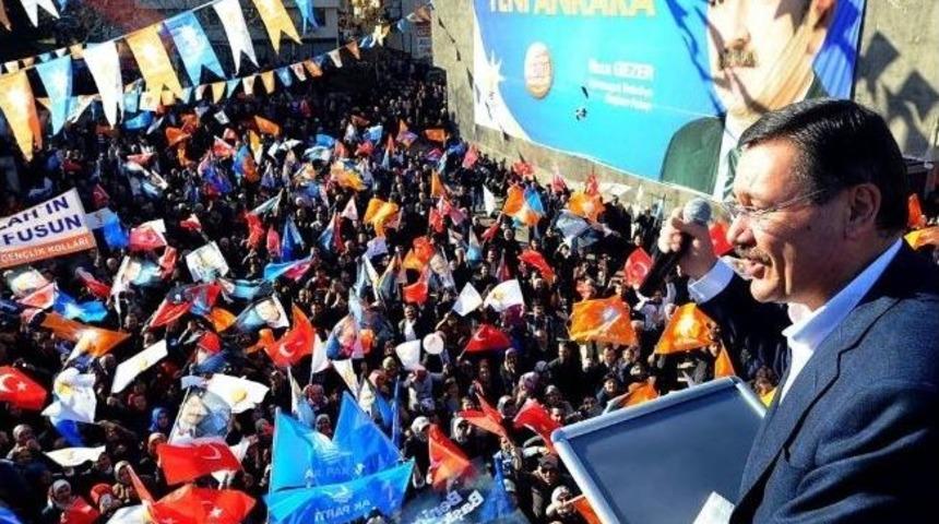 Ankara B&uuml;y&uuml;kşehir Belediye Başkanı G&ouml;k&ccedil;ek, Etimesgut&rsquo;ta Se&ccedil;im Koordinasyon Merkezi A&ccedil;ılışına Katıldı