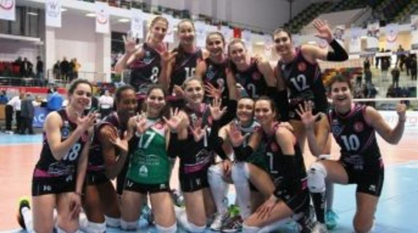 Filenin Sultanları Avrupa Kapısını Araladı