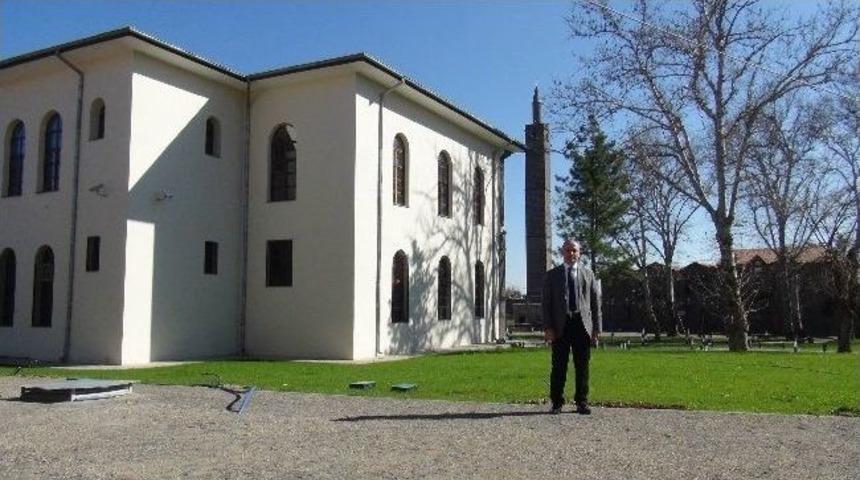 Kanıtoğlu Diyarbakır&rsquo;ın Tarihi Mekanlarını Gezdi