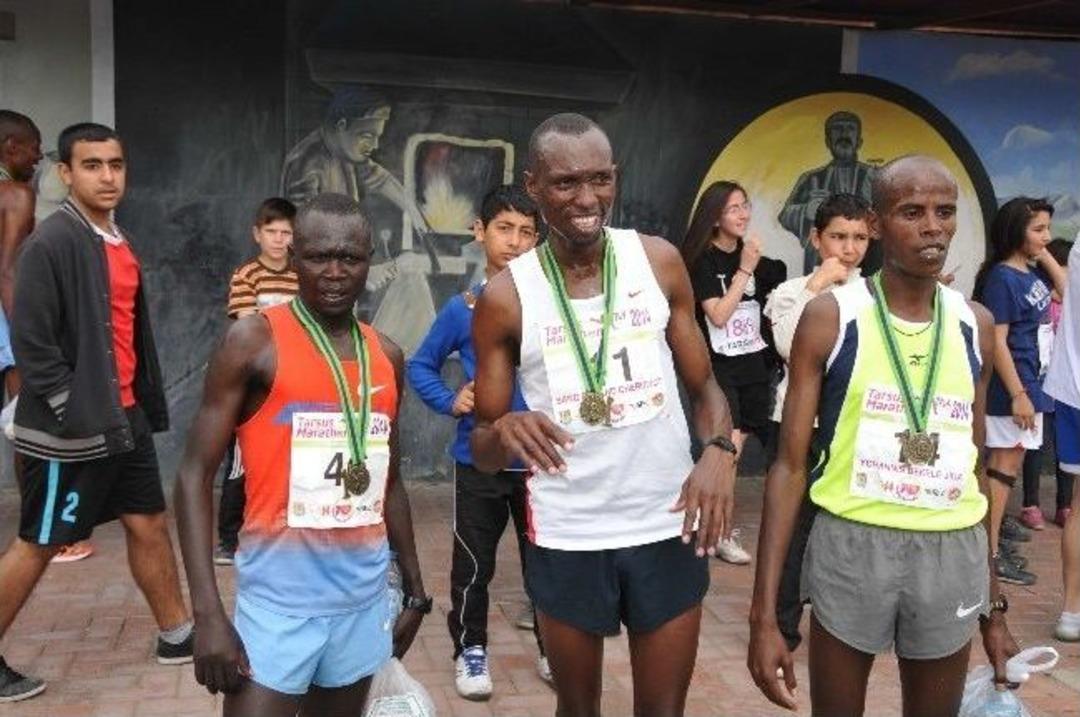 Tarsus Yarı Maratonu Koşuldu