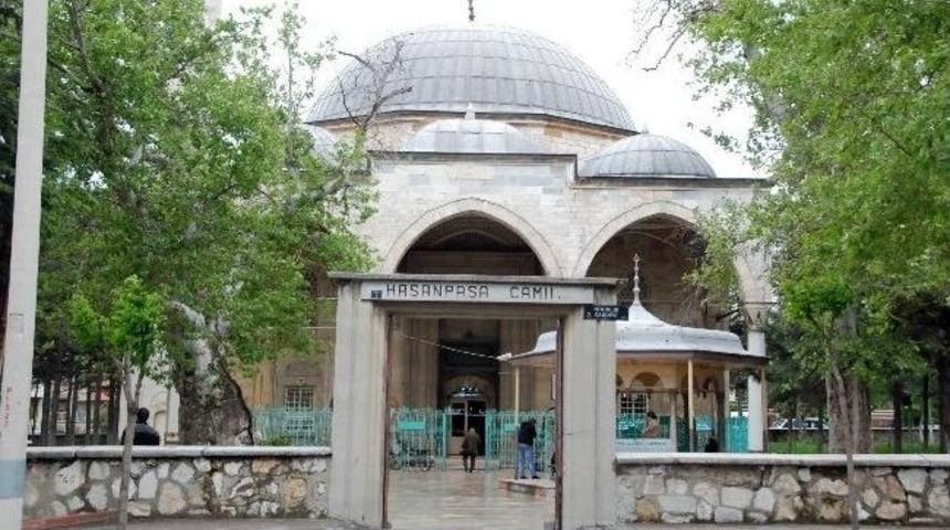 Akşehir&rsquo;deki Tarihi Camileri Konya B&uuml;y&uuml;kşehir Belediyesi Restore Edecek