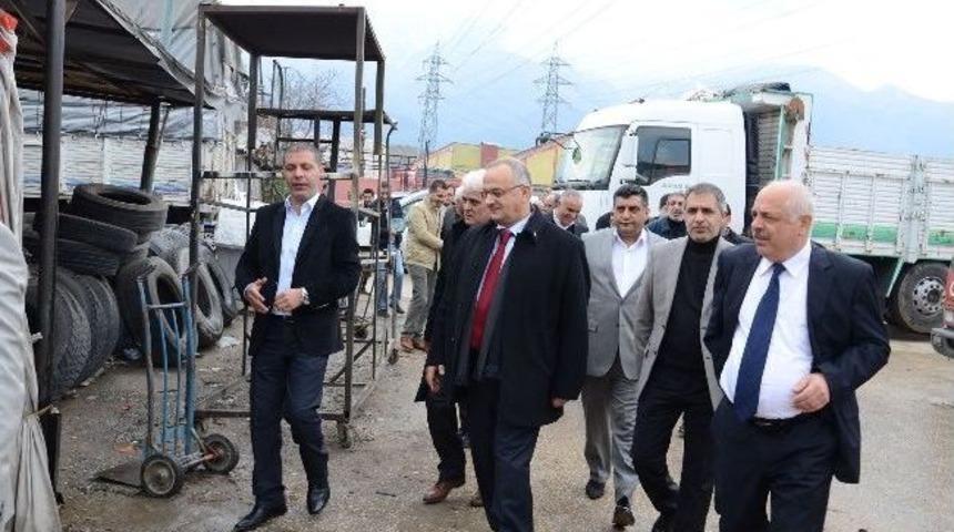 Necati Şahin&rsquo;den Kamyonculara Arazi S&ouml;z&uuml;