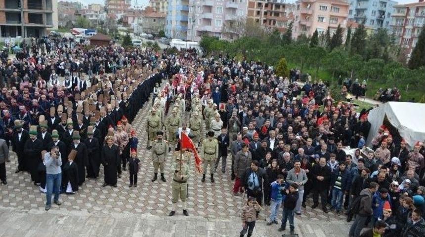 Mevlevi Dernekleri Gelibolu'da Y&uuml;r&uuml;d&uuml;
