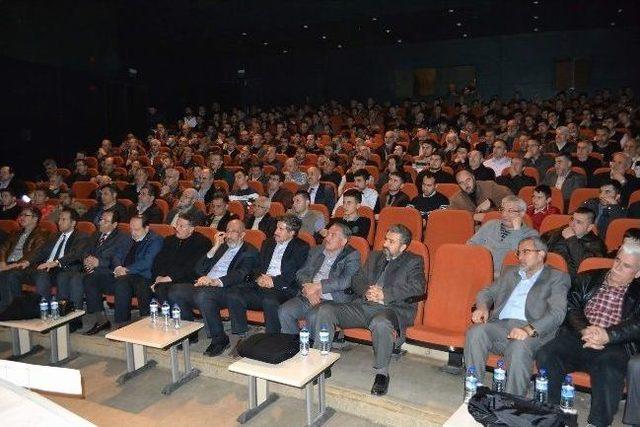 Abdurrahman Dilipak Niğde’de Konferans Verdi