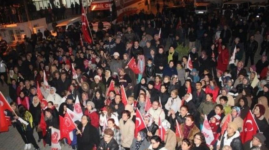 Başkan Kılı&ccedil;&rsquo;a Kadık&ouml;y&rsquo;de Sevgi Seli